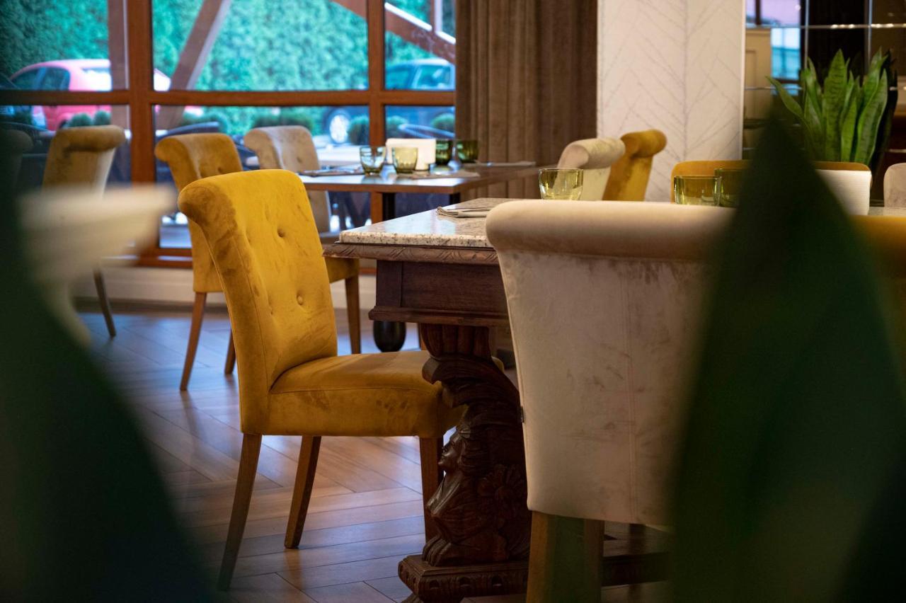 Hotel Bohemia Bákó Kültér fotó