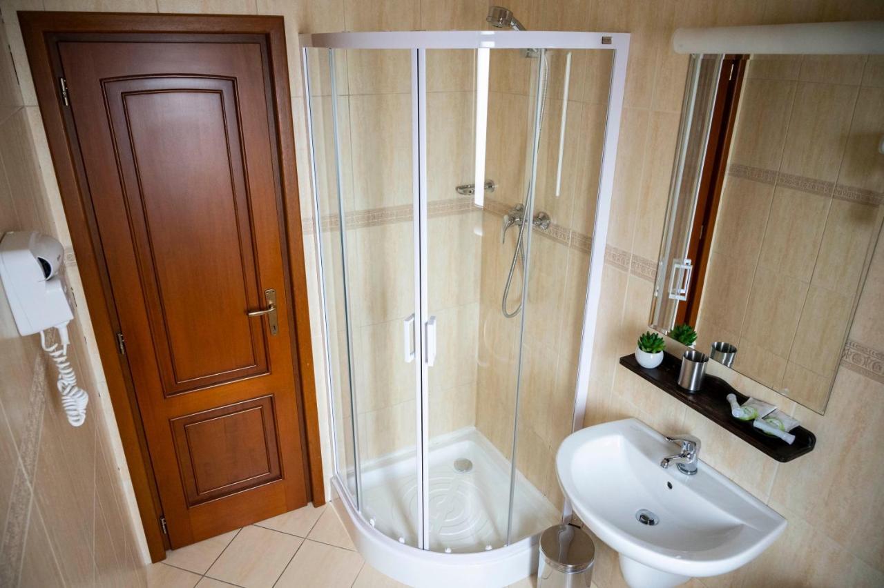 Hotel Bohemia Bákó Kültér fotó